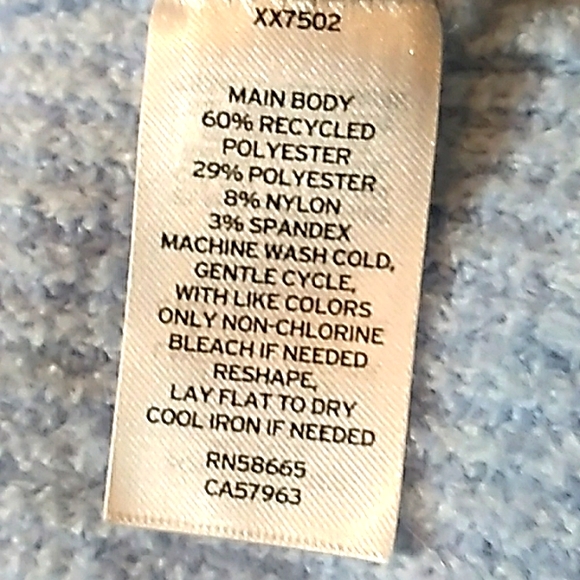 Super Soft Baby Blue Crop Sweater,Crew Neck 60% Recycled Polyester NWOT - Picture 6 of 7